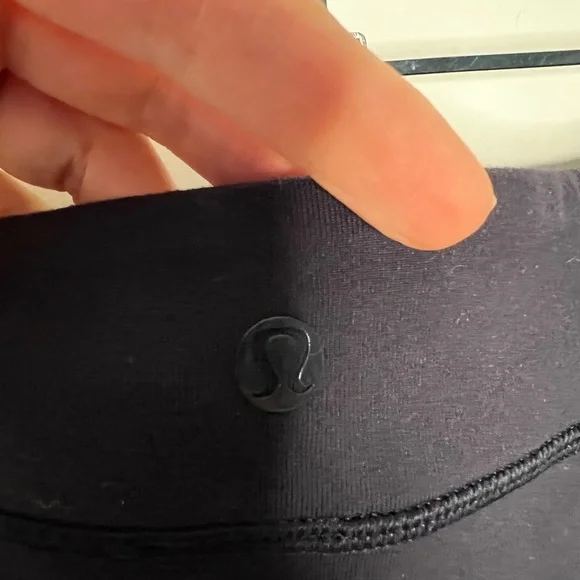 Lululemon City Skirt Black size 6 - Picture 10 of 10